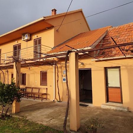 Apartment Put Vidaka Policnik Екстериор снимка